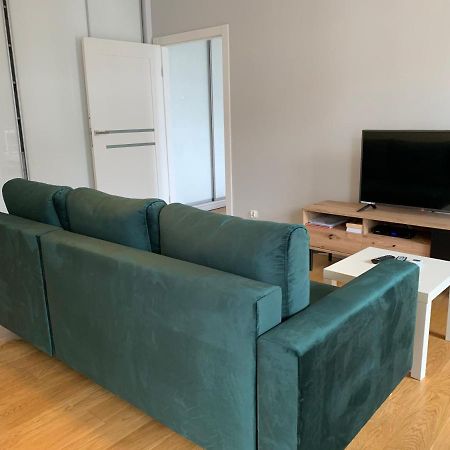 Apartamenty Centrum Nad Motlawa Z Widokiem Na Patio Z Balkonem กดัญสก์ ภายนอก รูปภาพ