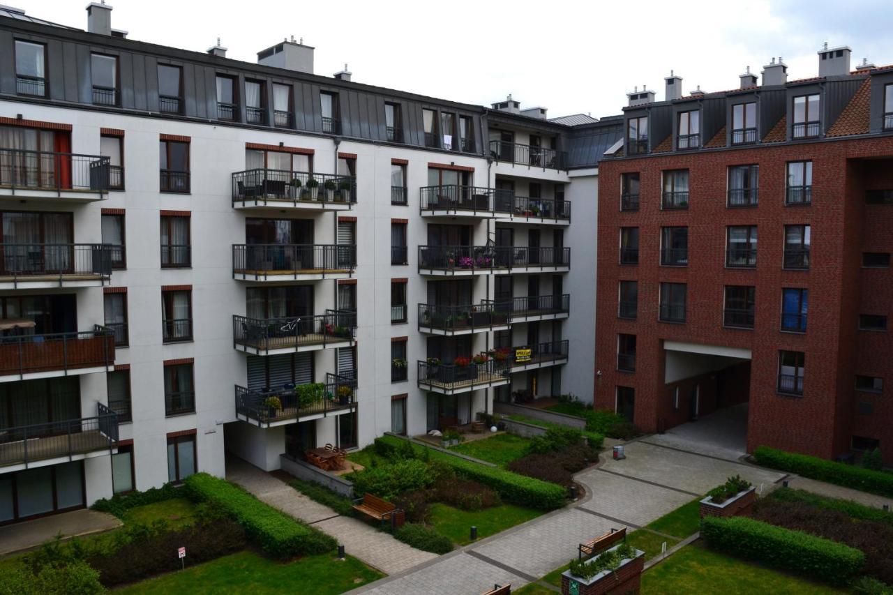 Apartamenty Centrum Nad Motlawa Z Widokiem Na Patio Z Balkonem กดัญสก์ ภายนอก รูปภาพ