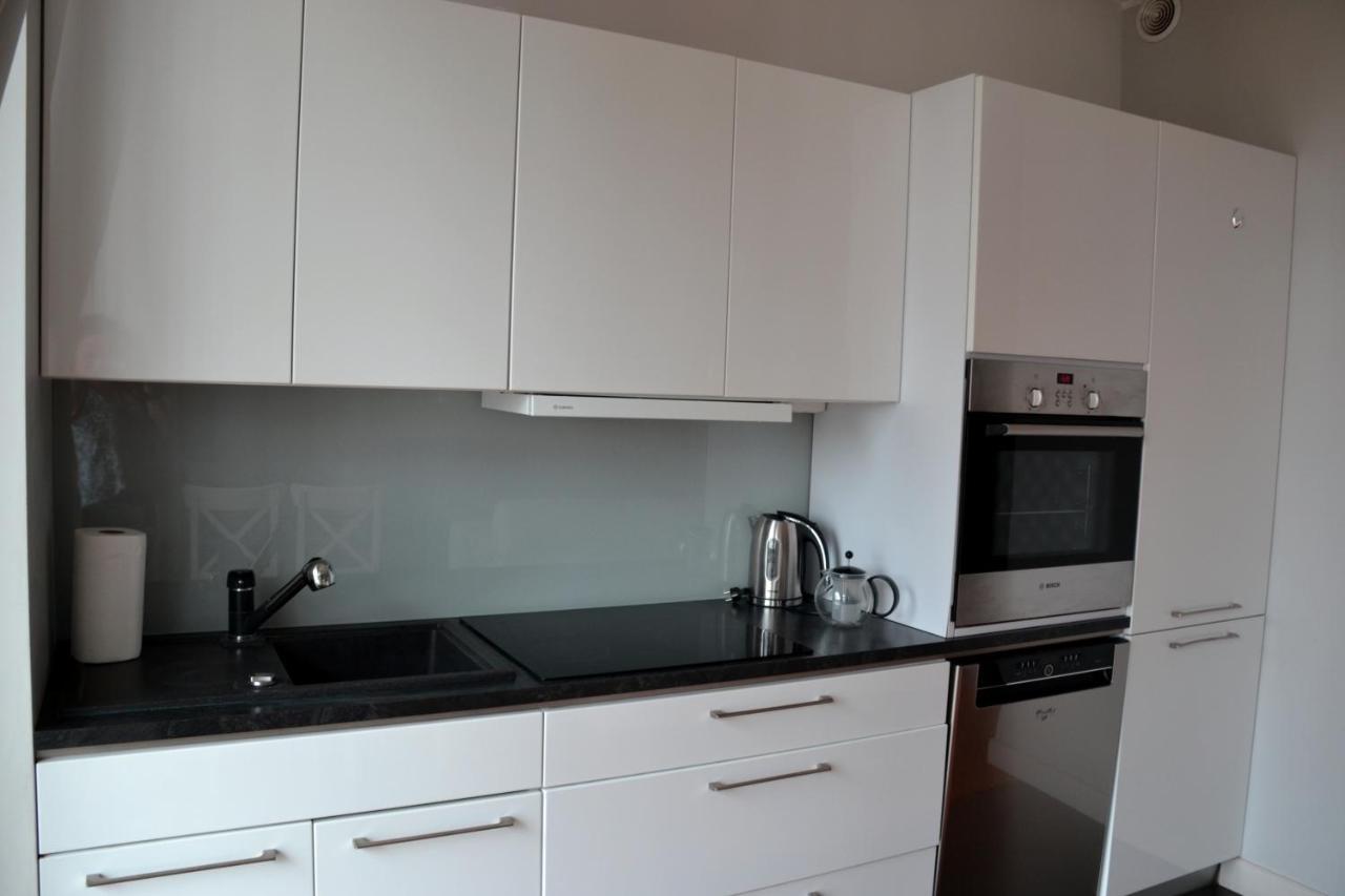 Apartamenty Centrum Nad Motlawa Z Widokiem Na Patio Z Balkonem กดัญสก์ ภายนอก รูปภาพ