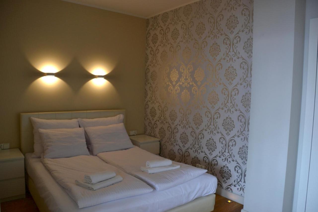 Apartamenty Centrum Nad Motlawa Z Widokiem Na Patio Z Balkonem กดัญสก์ ภายนอก รูปภาพ