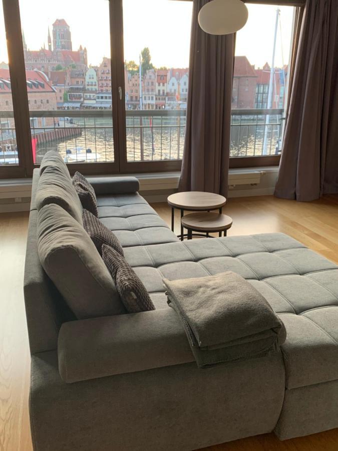 Apartamenty Centrum Nad Motlawa Z Widokiem Na Patio Z Balkonem กดัญสก์ ภายนอก รูปภาพ