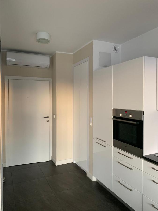 Apartamenty Centrum Nad Motlawa Z Widokiem Na Patio Z Balkonem กดัญสก์ ภายนอก รูปภาพ