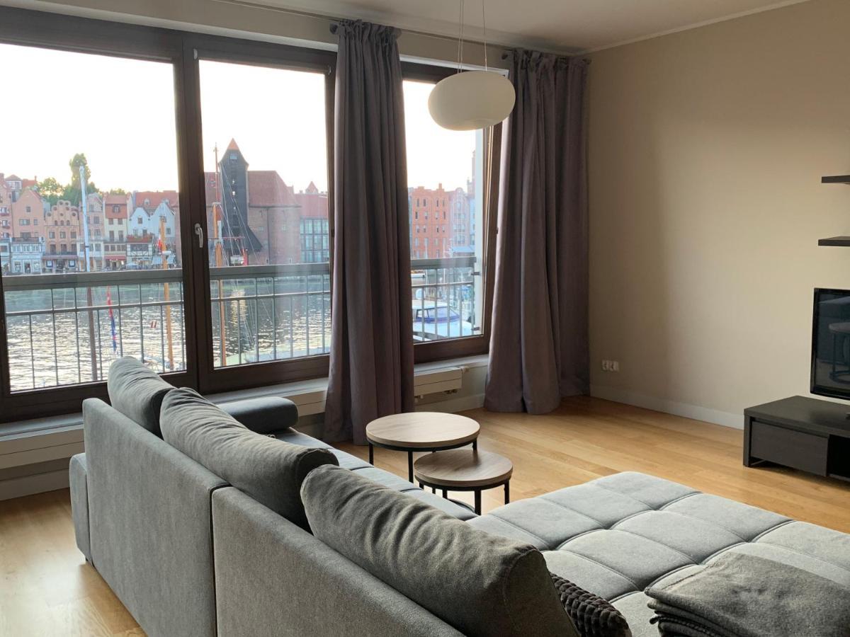 Apartamenty Centrum Nad Motlawa Z Widokiem Na Patio Z Balkonem กดัญสก์ ภายนอก รูปภาพ